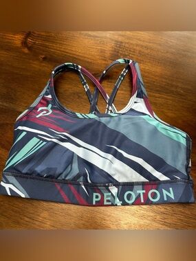 Peloton WITH Expedition Strappy Sports Bra Small